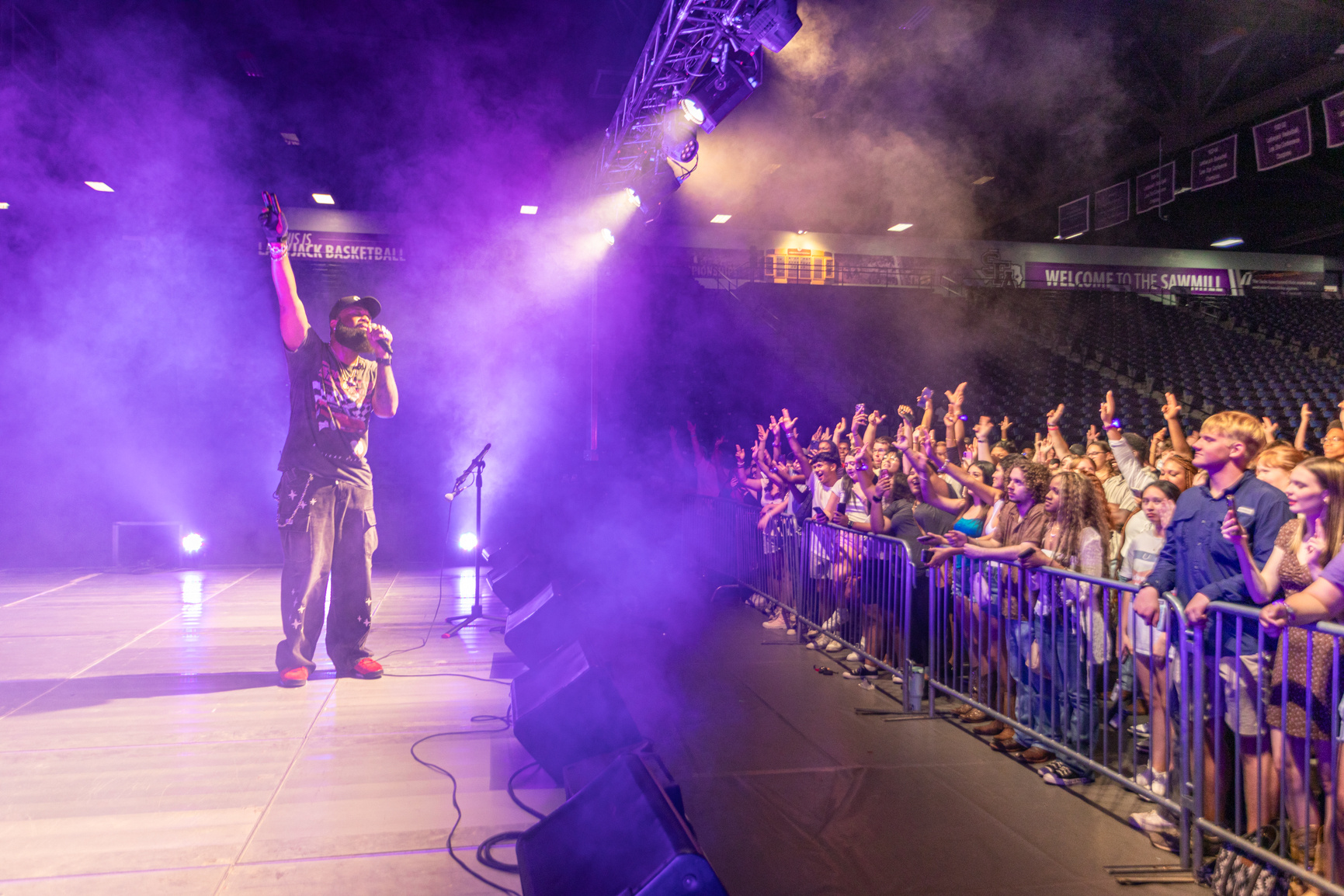 Country-rap artist Blanco Brown performs during the Fall Week of Welcome LumberJAM concert.